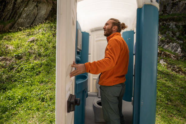 Best Porta potty delivery and setup  in Barstow, CA